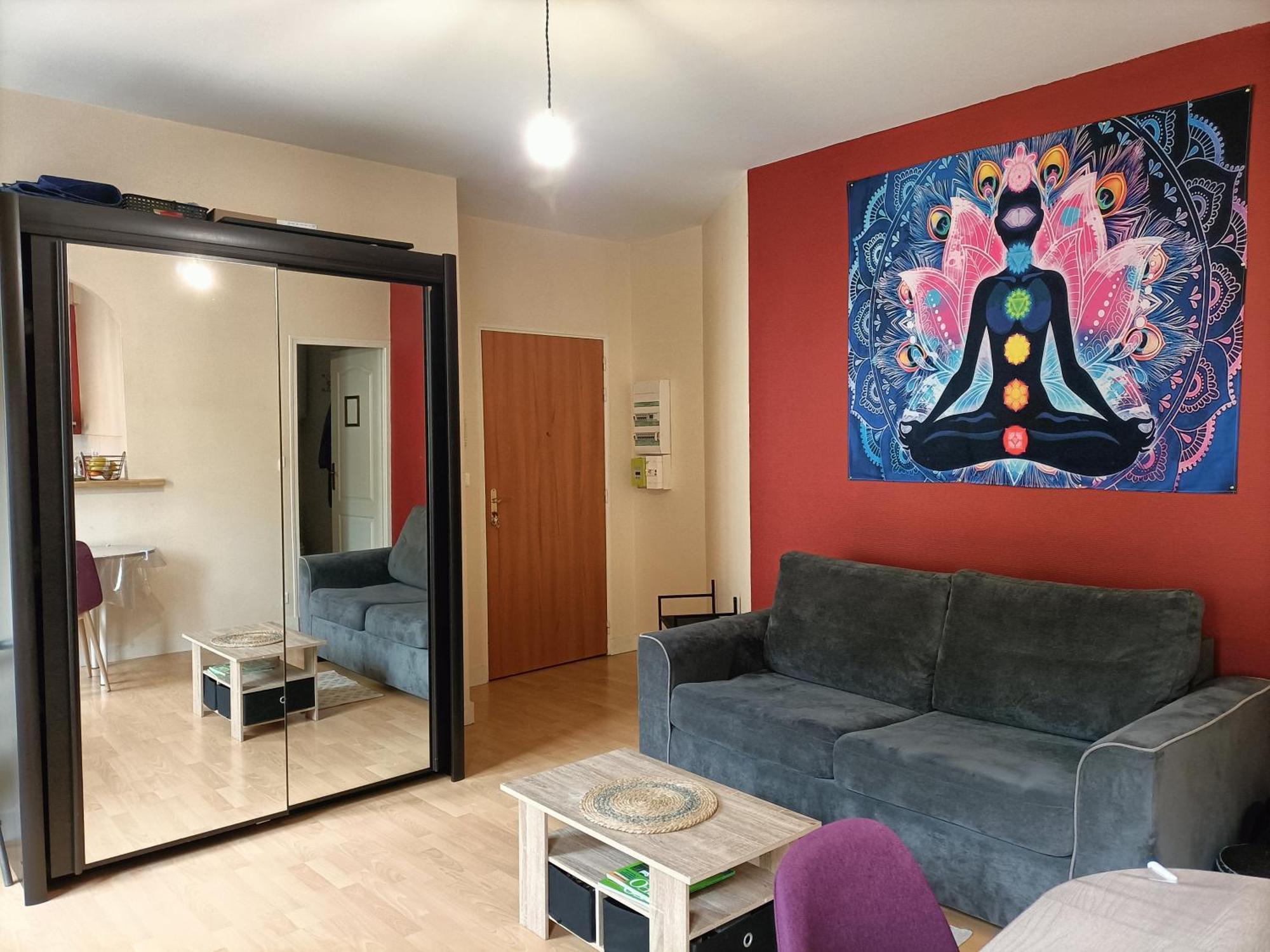 Appartement Le Cheval Blanc La Chartre Sur Le Loir Extérieur photo